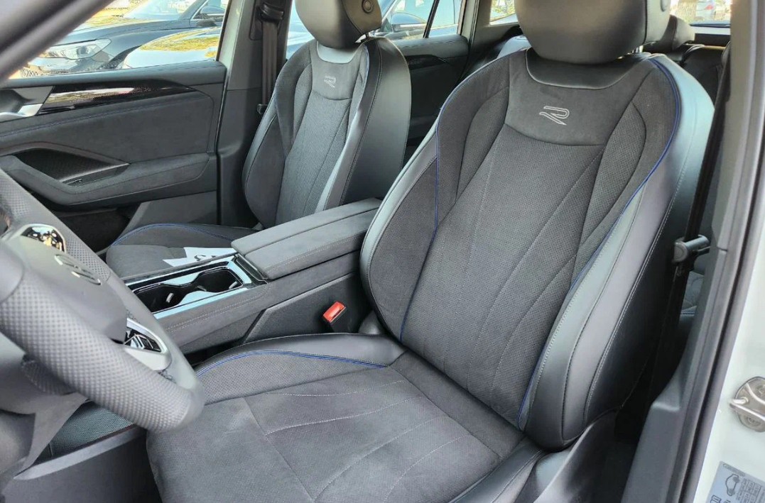 Volkswagen Tiguan L Pro III 